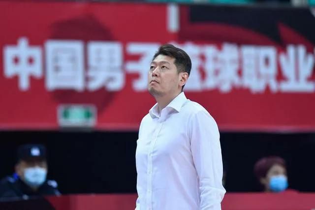 亚洲午夜精品久久久久久成年